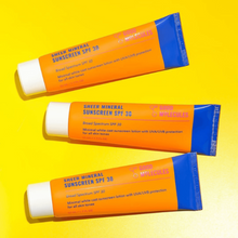 Cargar imagen en el visor de la galería, Sheer Mineral Sunscreen SP30 *PRE-Order*