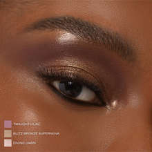 Cargar imagen en el visor de la galería, Paleta de sombras Mothership XII Petalmorphosis