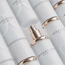 Cargar imagen en el visor de la galería, Impeccable 24HR Blurring Matte Setting Spray