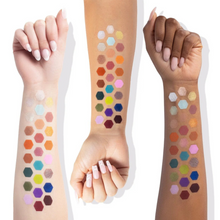 Cargar imagen en el visor de la galería, Paleta de sombras Overdressed Vol. 2 Luis Torres