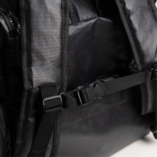 Cargar imagen en el visor de la galería, Maletín Mochila MKP03