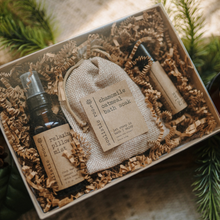 Cargar imagen en el visor de la galería, Christmas Gift Set – Pillow Mist, Relax Roller & Oatmeal *PRE-Order*