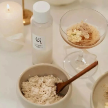 Cargar imagen en el visor de la galería, Glow Replenishing Rice Milk | Toner de arroz para piel
