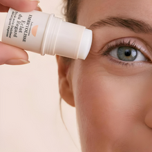 Cargar imagen en el visor de la galería, Embryolisse Radiant Eye Stick 4.5g