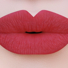 Cargar imagen en el visor de la galería, Matte Lipstick - Set de labiales mate 5pz