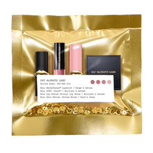 Cargar imagen en el visor de la galería, Kit de maquillaje &quot;Divine Rose Jet Set Kit Limited Edition&quot;
