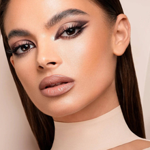 Cargar imagen en el visor de la galería, Natasha Denona I need a nude eyeshadow palette
