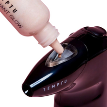Cargar imagen en el visor de la galería, Brilliant Glow Primer &amp; Skin Perfector de 1oz. (30ml.)
