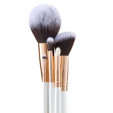 Cargar imagen en el visor de la galería, Kit de brochas Flawless White X 28
