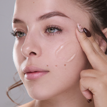 Cargar imagen en el visor de la galería, Gel hidratante con aloe vera
